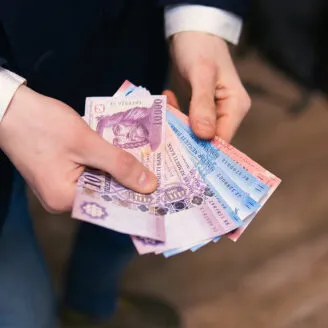 Hogyan spóroljunk az irodaházakban? Tippek!